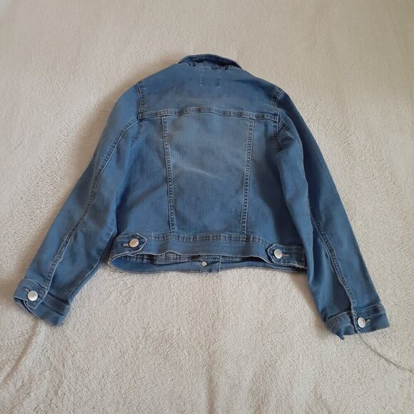 The Children's Place Girl's Size Medium (7/8) Light Wash Denim Jean Jacket - Picture 8 of 11